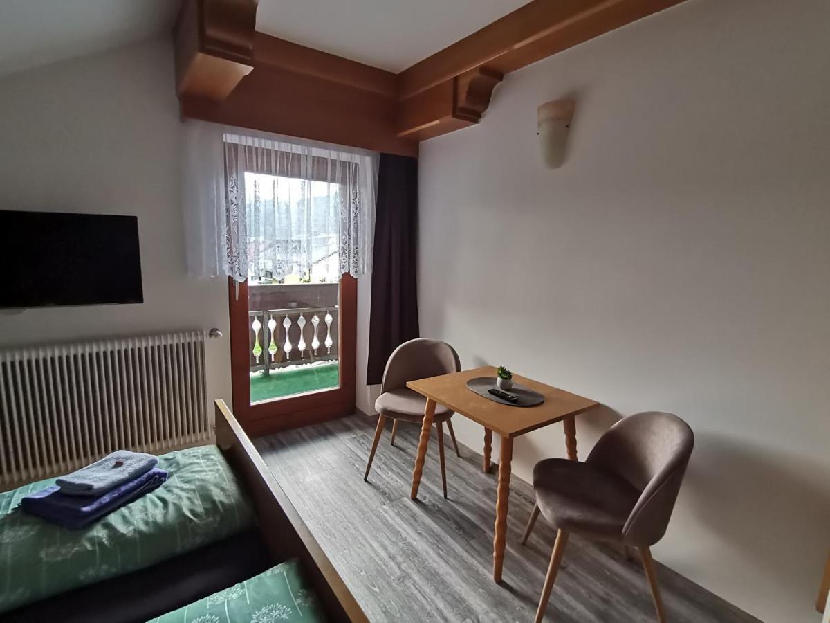 Haus Bergblick Fruehstueckspension Oberort Dış mekan fotoğraf